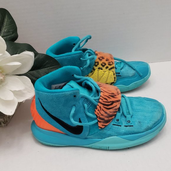 Nike Kyrie Animal Print Oracle Aqua Shoes Logo BQ5599-300 Kids Y
